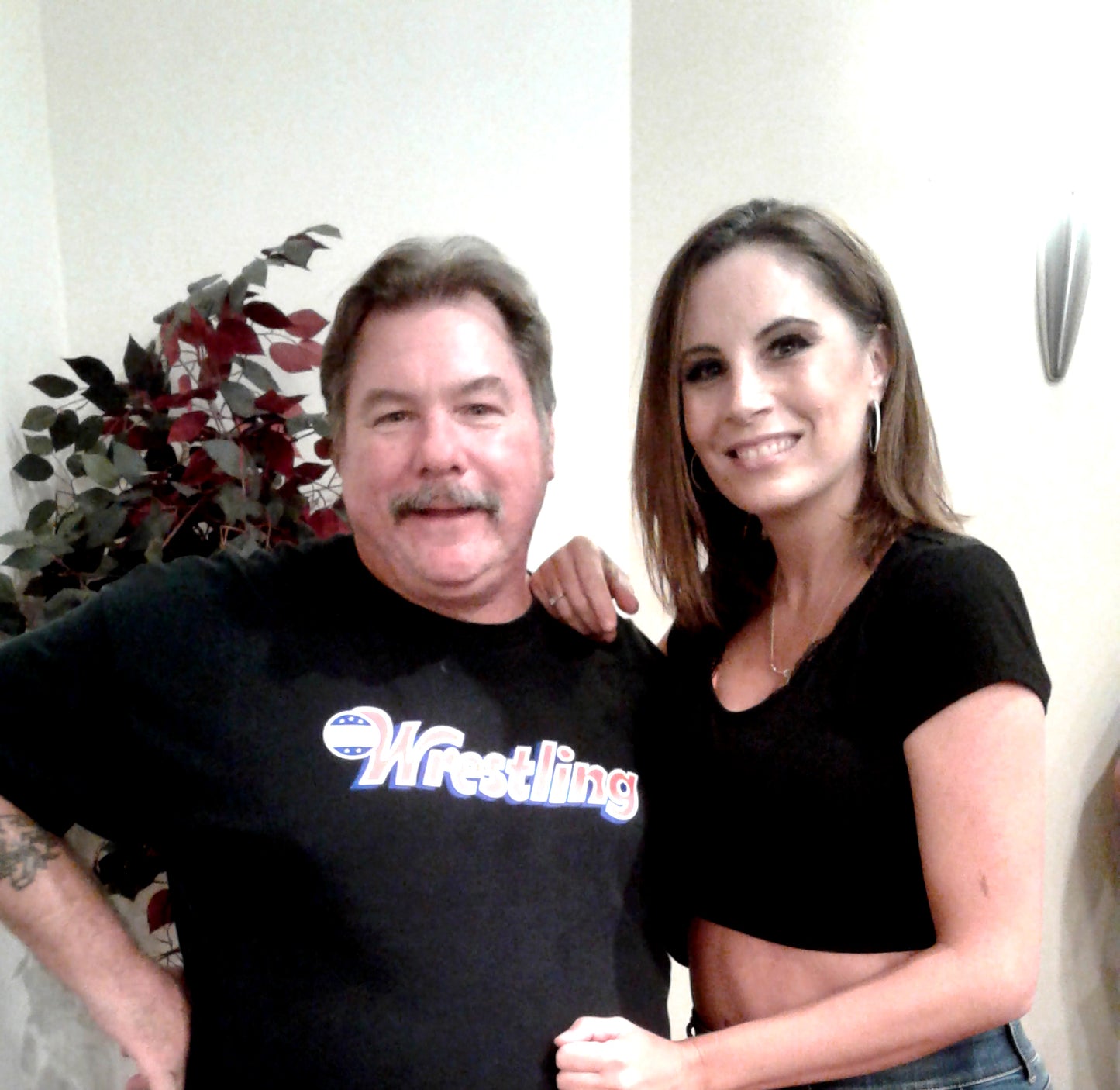 TC7 Amed Johnson Ron Simmons Lex Luger Arn Anderson Francine Autographed Vintage Wrestling Magazine w/COA