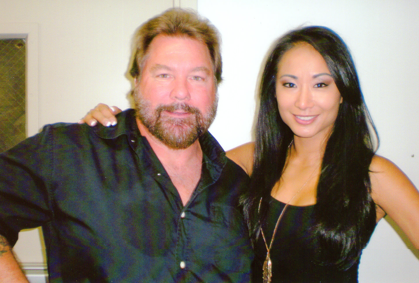 M170 La Falina Gail Kim Autographed Wrestling Photo w/COA