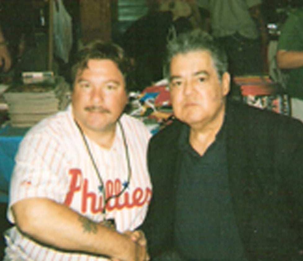 AM73 Pedro Morales ( Deceased ) Autographed Wrestling Magazine w/COA