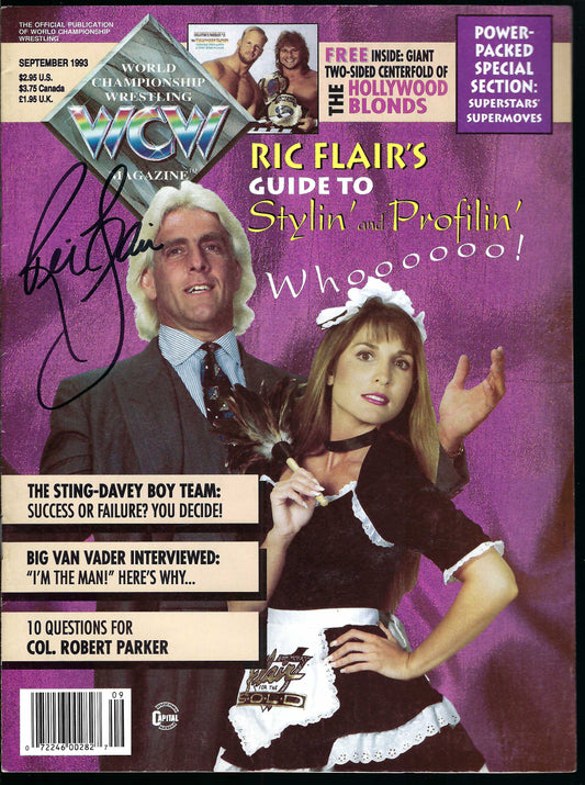 RF11 The Nature Boy Ric Flair Autographed Wrestling Magazine w/COA