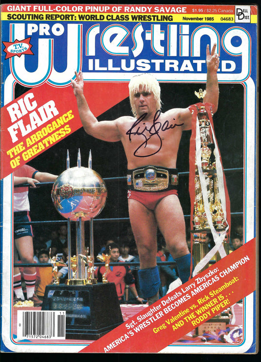 RF15 The Nature Boy Ric Flair Autographed Wrestling Magazine w/COA