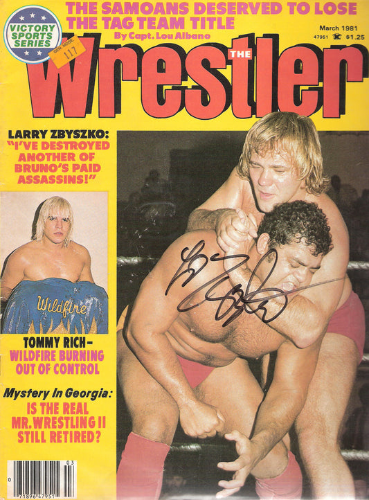 AM06 Larry Zbyszko signed Vintage Wrestling Magazine w/COA