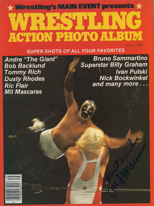 AM384 Mil Mascaras Autographed vintage Wrestling Magazine w/COA