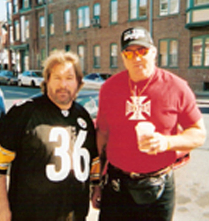 AM505 Brutus Beefcake Autographed Vintage Wrestling Magazine w/COA