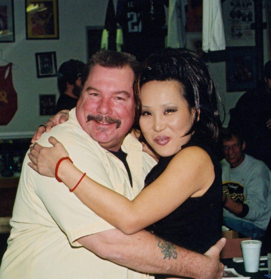 BD47 Sunny Bill Alfonzo Kimona Wannalaya Autographed Vintage Wrestling Magazine / Program w/COA