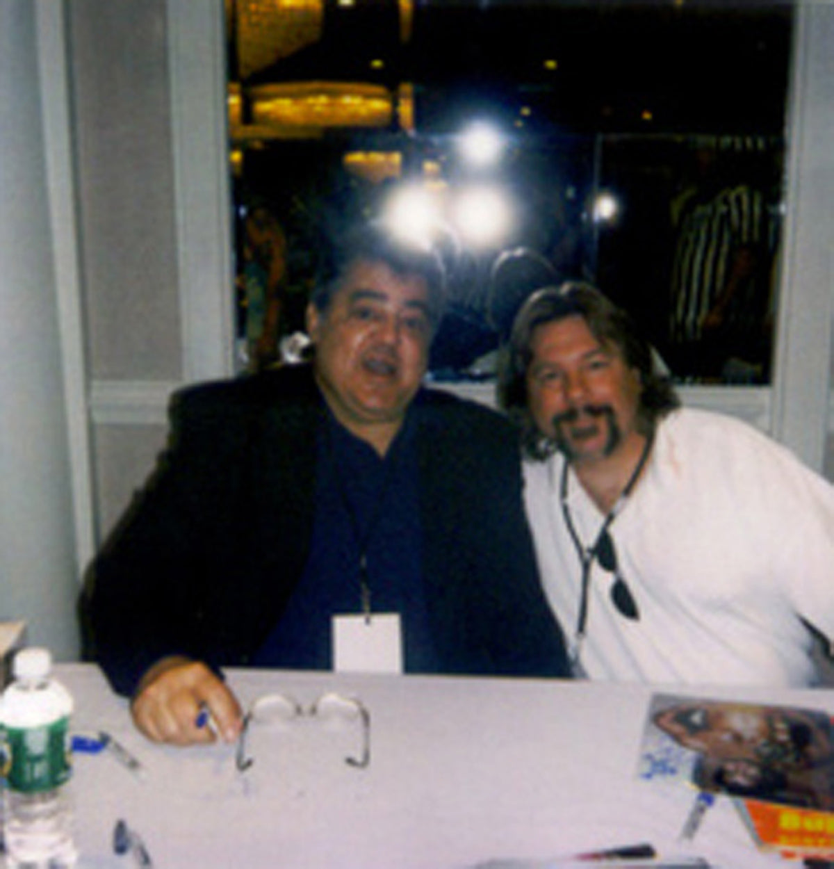 AM72 Pedro Morales ( Deceased ) Autographed Wrestling Magazine w/COA