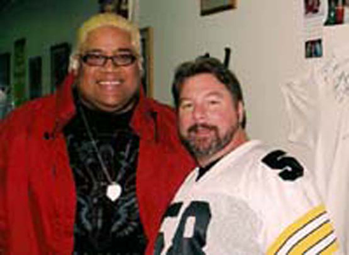 M281 Rikishi Autographed Wrestling Photo w/COA