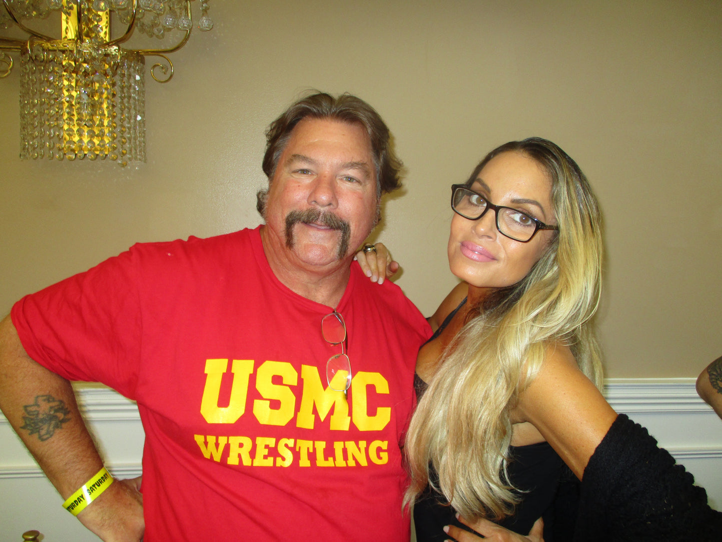 BD53 Trish Stratus Autographed Vintage Wrestling Magazine w/COA