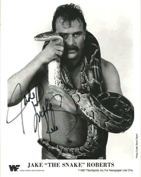 M314 Jake the Snake Roberts Autographed Wrestling Photo w/COA