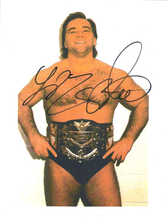 M330 Larry Zbyszko Autographed Wrestling Photo w/COA
