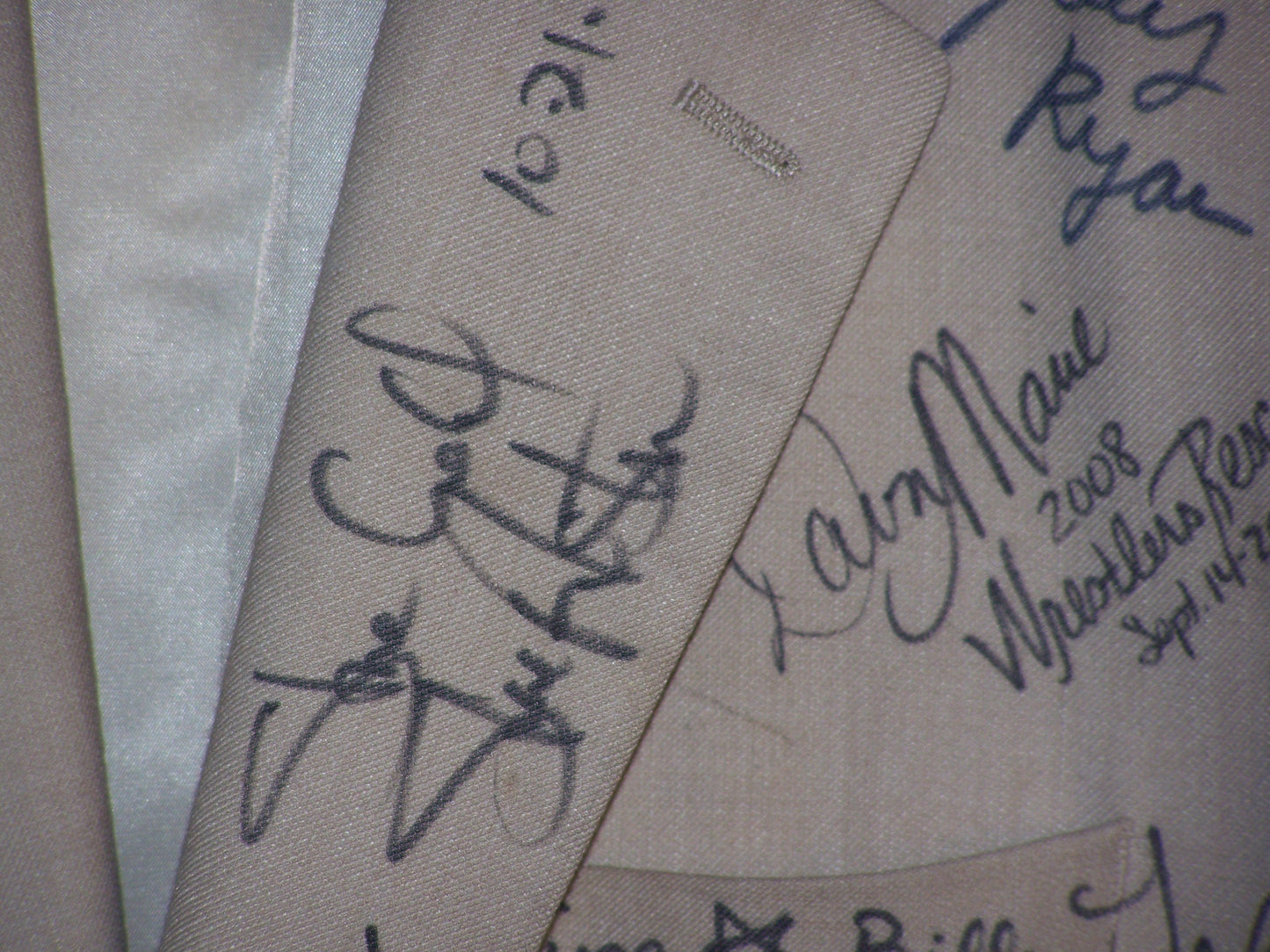 A211  Stone Cold Steve Austin Autographed Jacket w/COA ( PLEASE READ )
