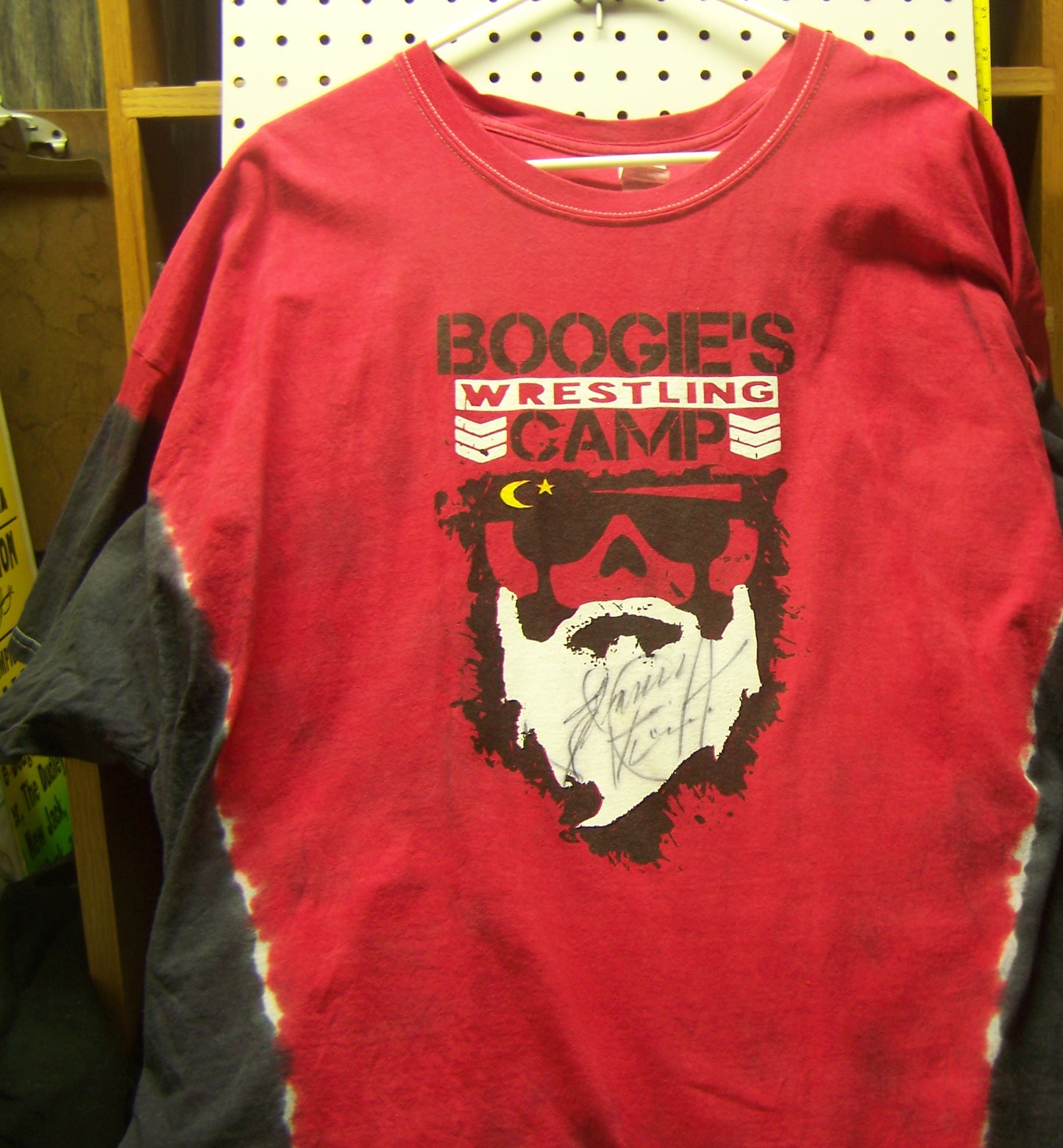 C1 Jimmy Valiant signed Tee Shirt w /COA