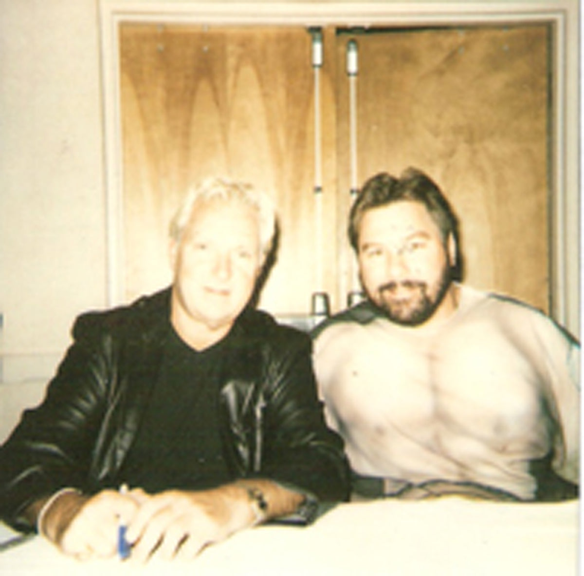 AM350  Bobby the Brain Heenan (Deceased )  Autographed vintage Wrestling Magazine  w/COA