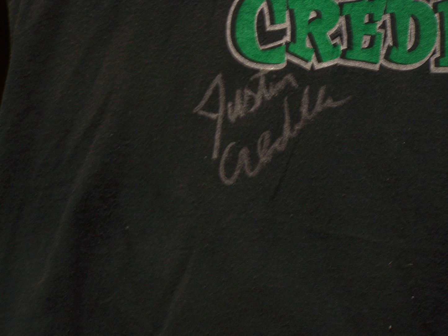 C7  Original ECW Justin Credible Autographed Tee Shirt w/COA