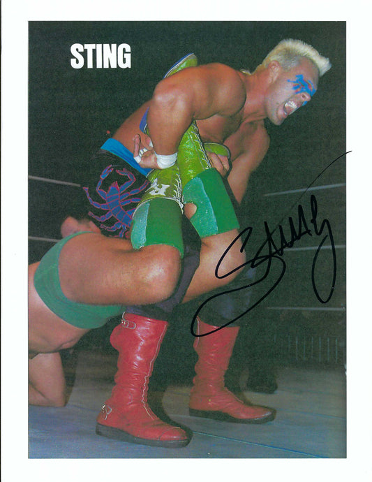 M3181 The Icon Sting  Autographed Wrestling 8x10 w/COA