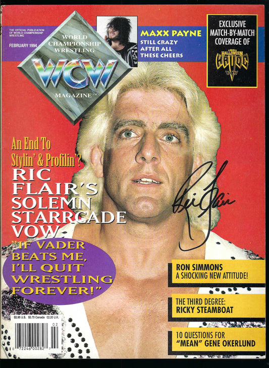 RF12  The Nature Boy Ric Flair  Autographed Wrestling Magazine w/COA