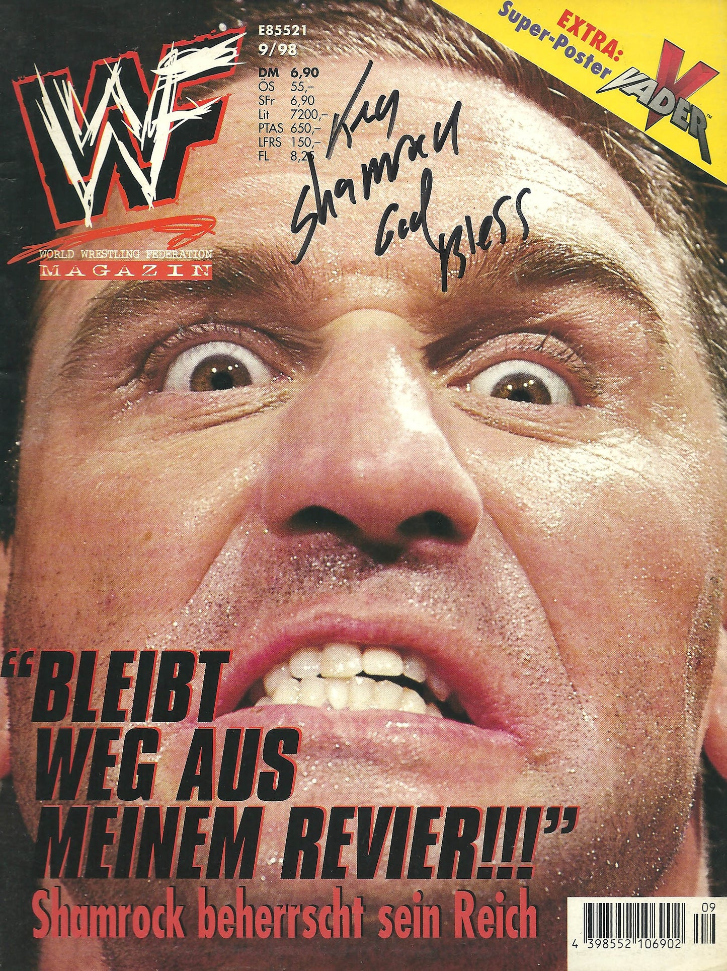 AM32  Ken Shamrock Autographed WWF Wrestling Magazine w/COA