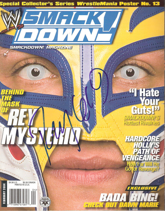AM139  Ray Mysterio Autographed WWF Wrestling Magazine w/COA