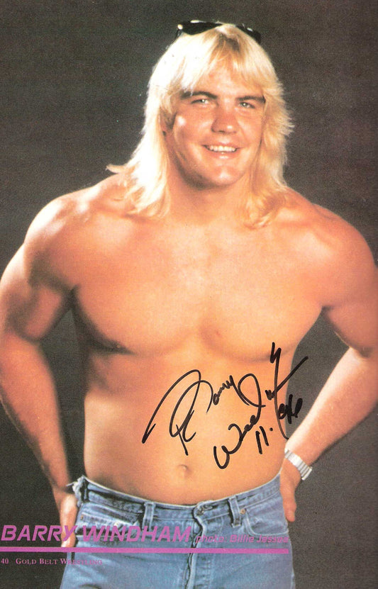 AM237 Barry Windham Autographed vintage Wrestling Magazine w/COA