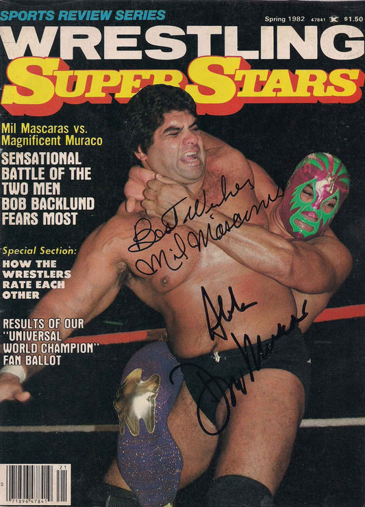 AM428  Mil Mascaras vs Magnificent Muraco Autographed Vintage Wrestling Magazine w/COA