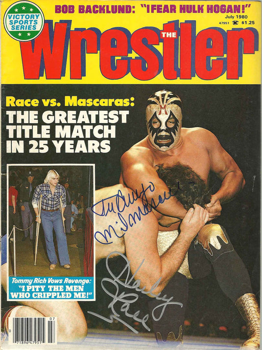 AM464  Mil Mascaras vs Harley Race Autographed Vintage Wrestling Magazine w/COA