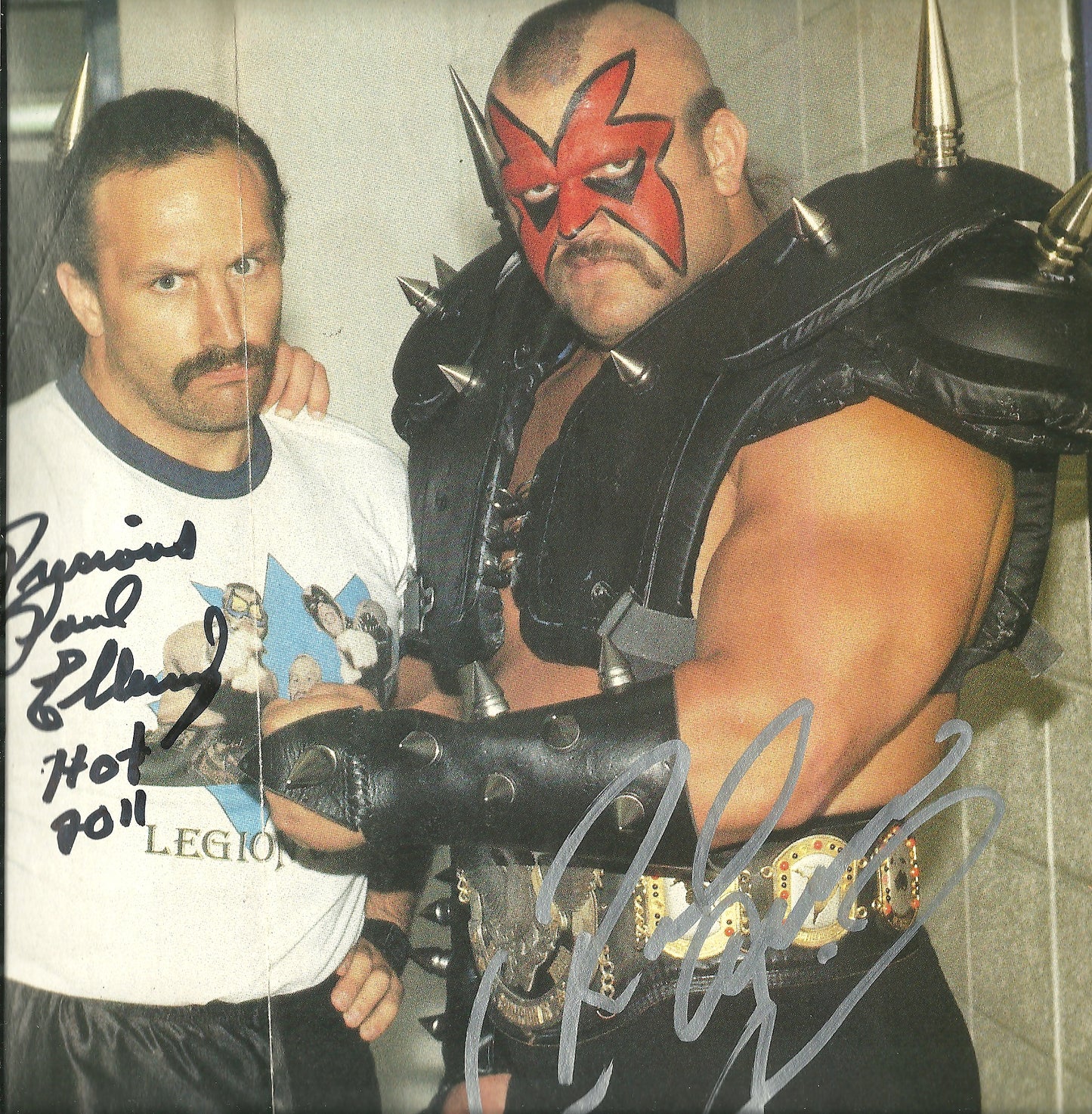 AM718  Rock and Roll Express  Road Warrior Animal  Paul Ellering   VERY RARE  Autographed Vintage Wrestling Magazine w/COA