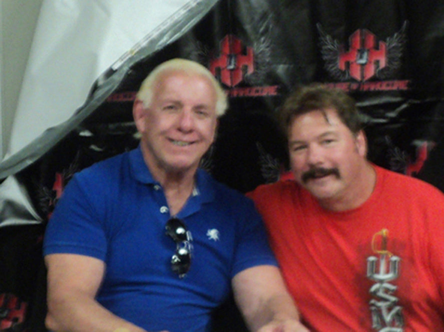BM8  Sting Hulk Hogan Ricky Steamboat Ric Flair Rick Steiner Autographed Vintage Wrestling Magazine w/COA