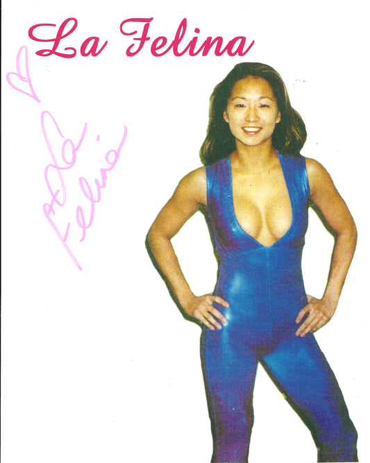 M170  La Falina Gail Kim Autographed Wrestling Photo w/COA