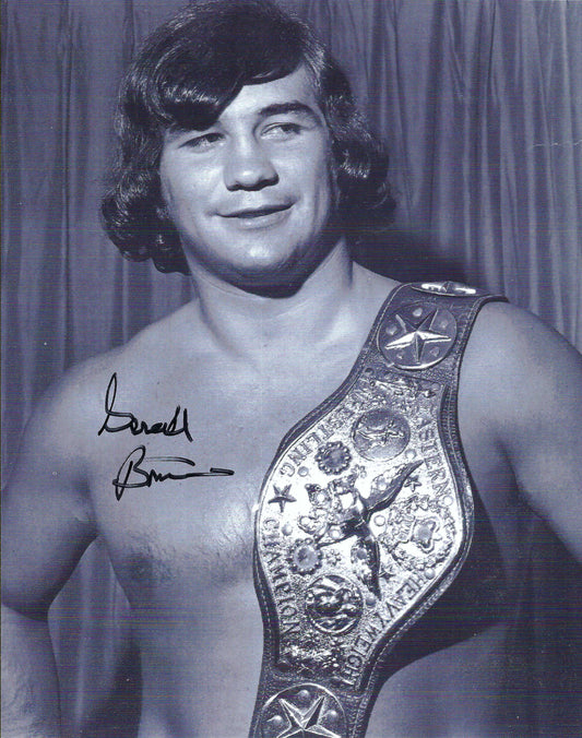 M3670  Jerry Brisco  Autographed Wrestling Photo w/COA